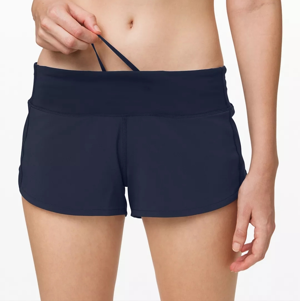 Lululemon Speed Up LR Short 2.5" Lined in true navy.